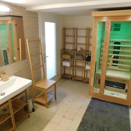 Wellness Club With Sauna Lägenhet