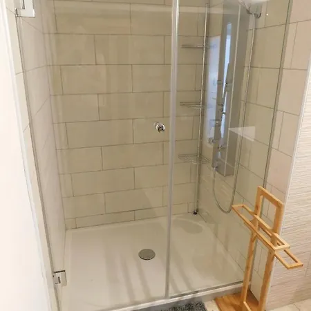 Apartment Wellness Club With Sauna