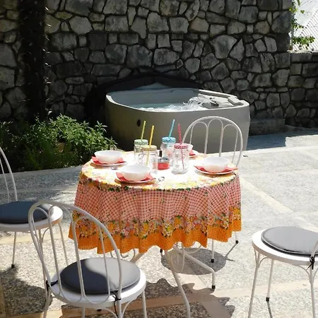 Wellness Club With Sauna *